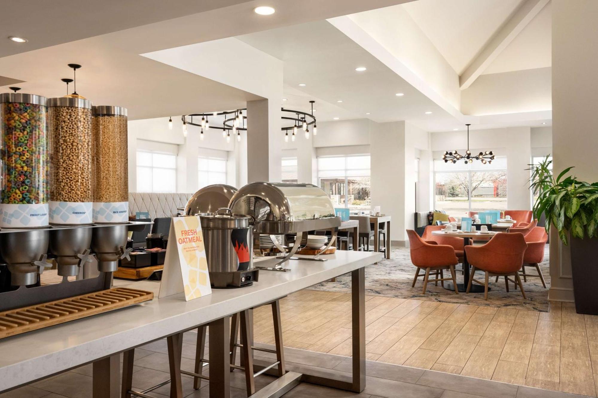 Hilton Garden Inn Fort Collins Esterno foto