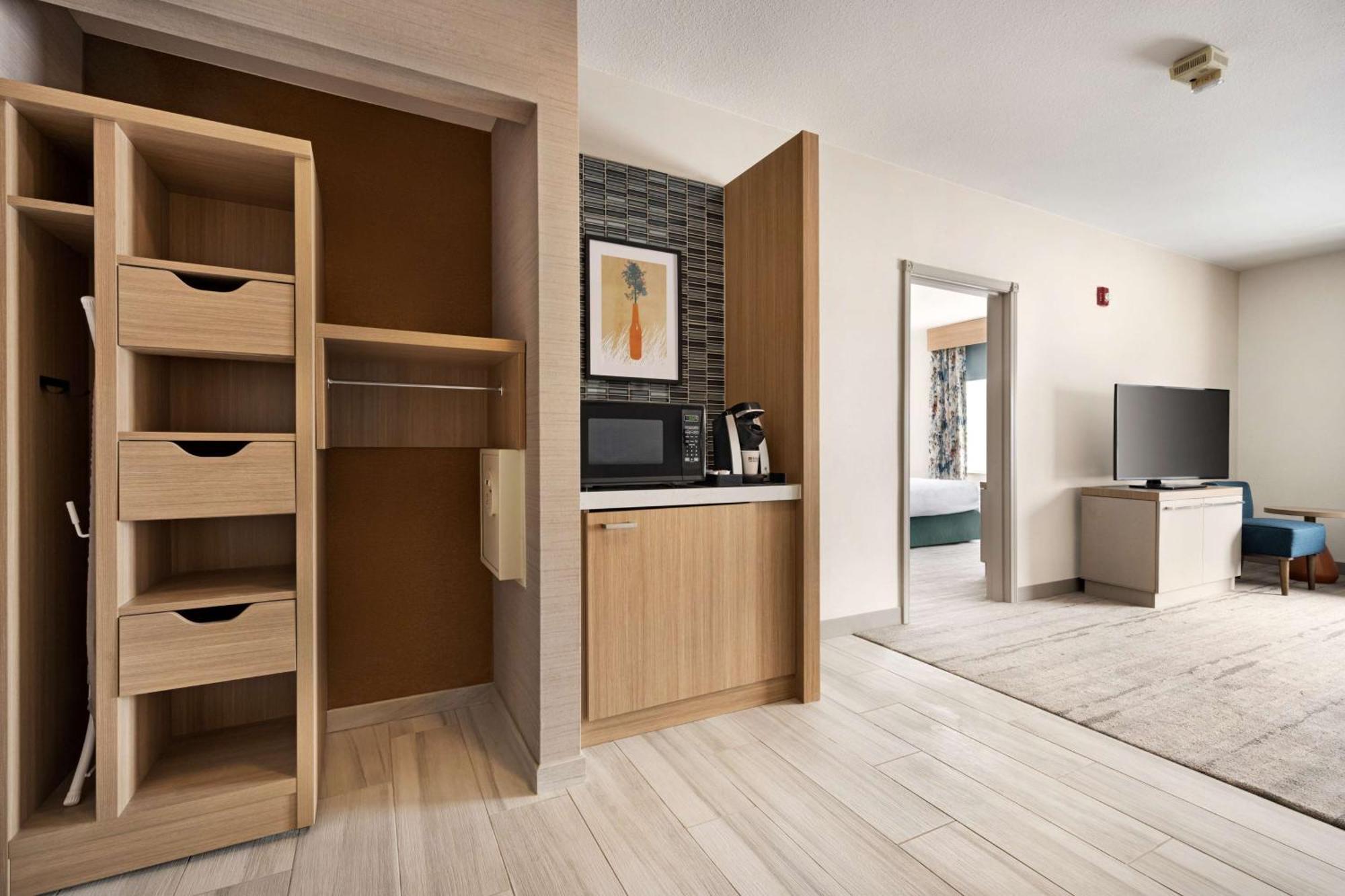 Hilton Garden Inn Fort Collins Esterno foto